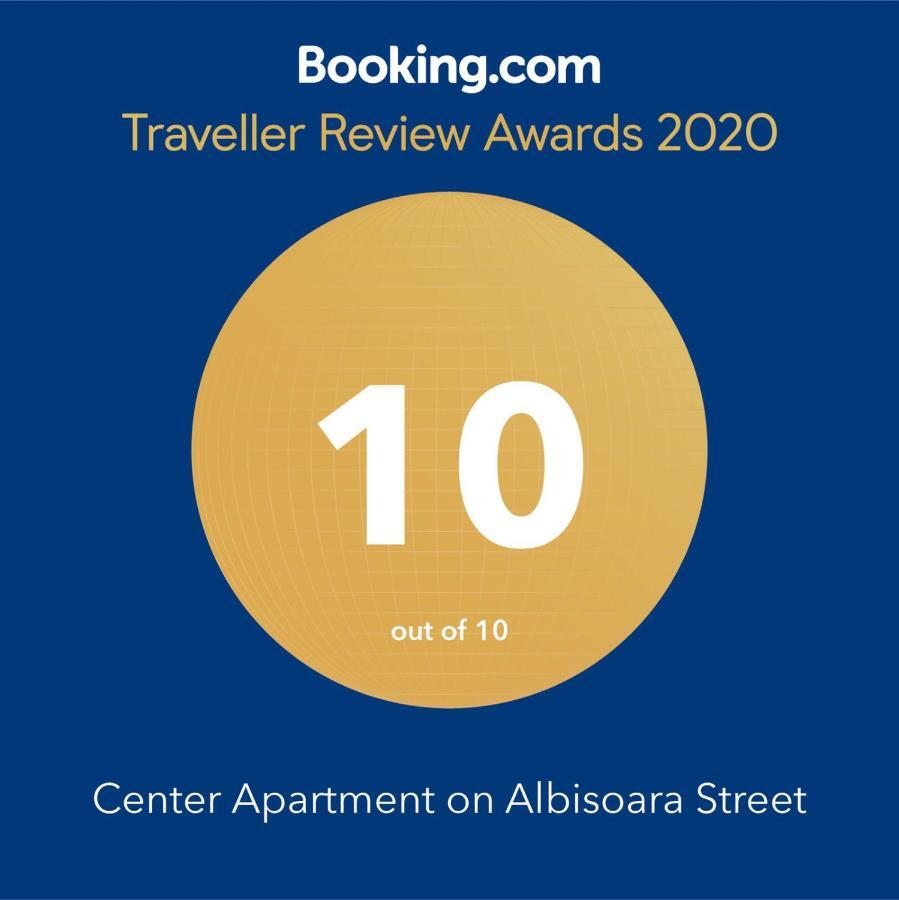 Center Apartment On Albisoara Street キシナウ エクステリア 写真